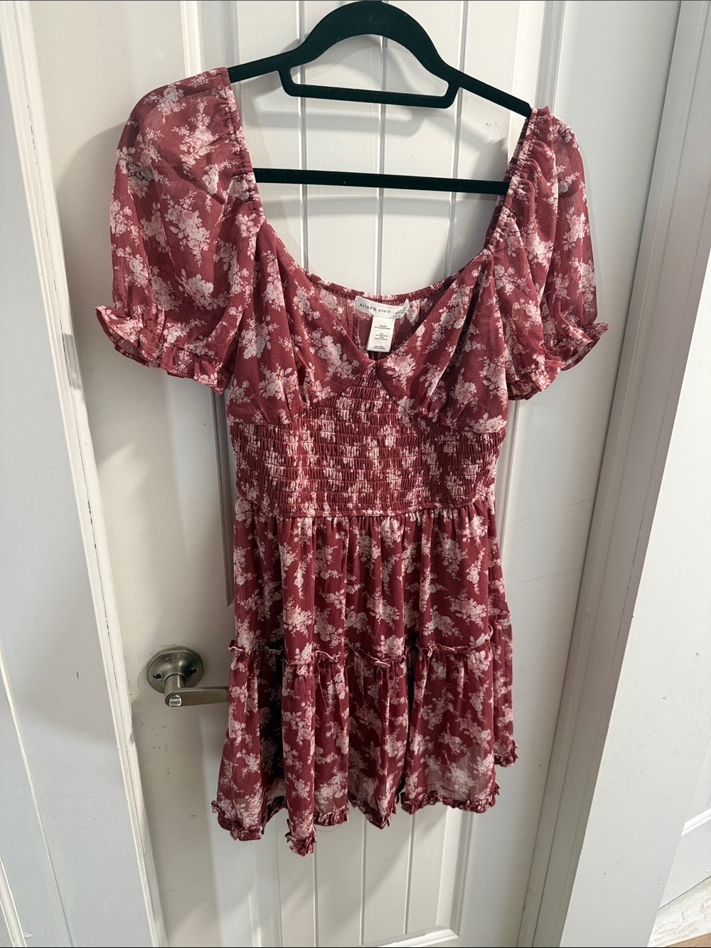 Altar’d state Mackenzie floral mini dress - Picture 2 of 4
